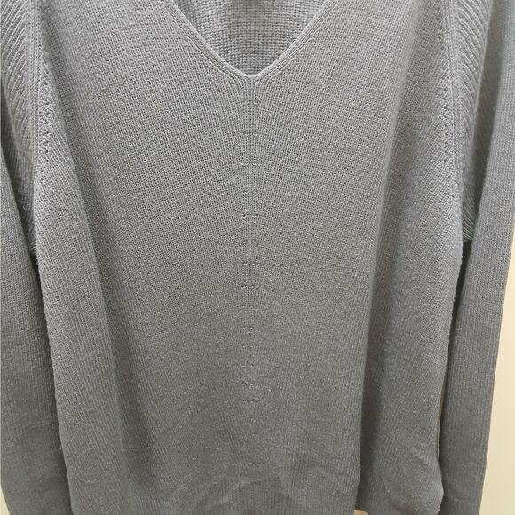 Athleta Merino Wool Blend Hanover V Neck Pullover Sweater Dark Gray Size XL - Picture 2 of 6
